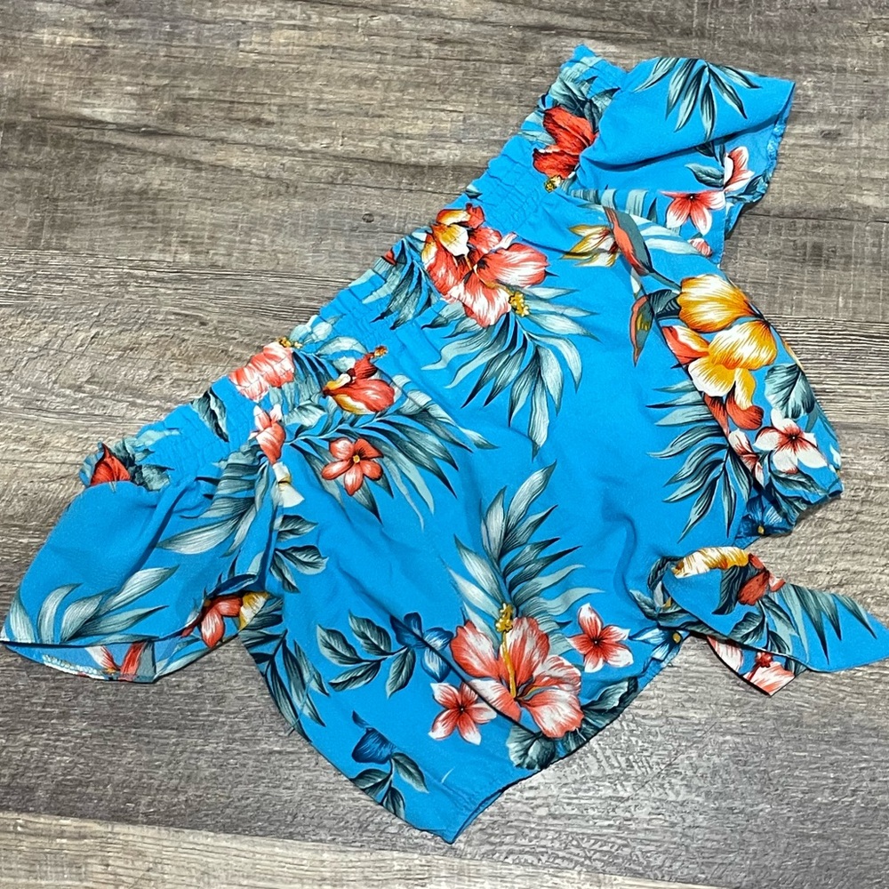Off shoulder flounce top